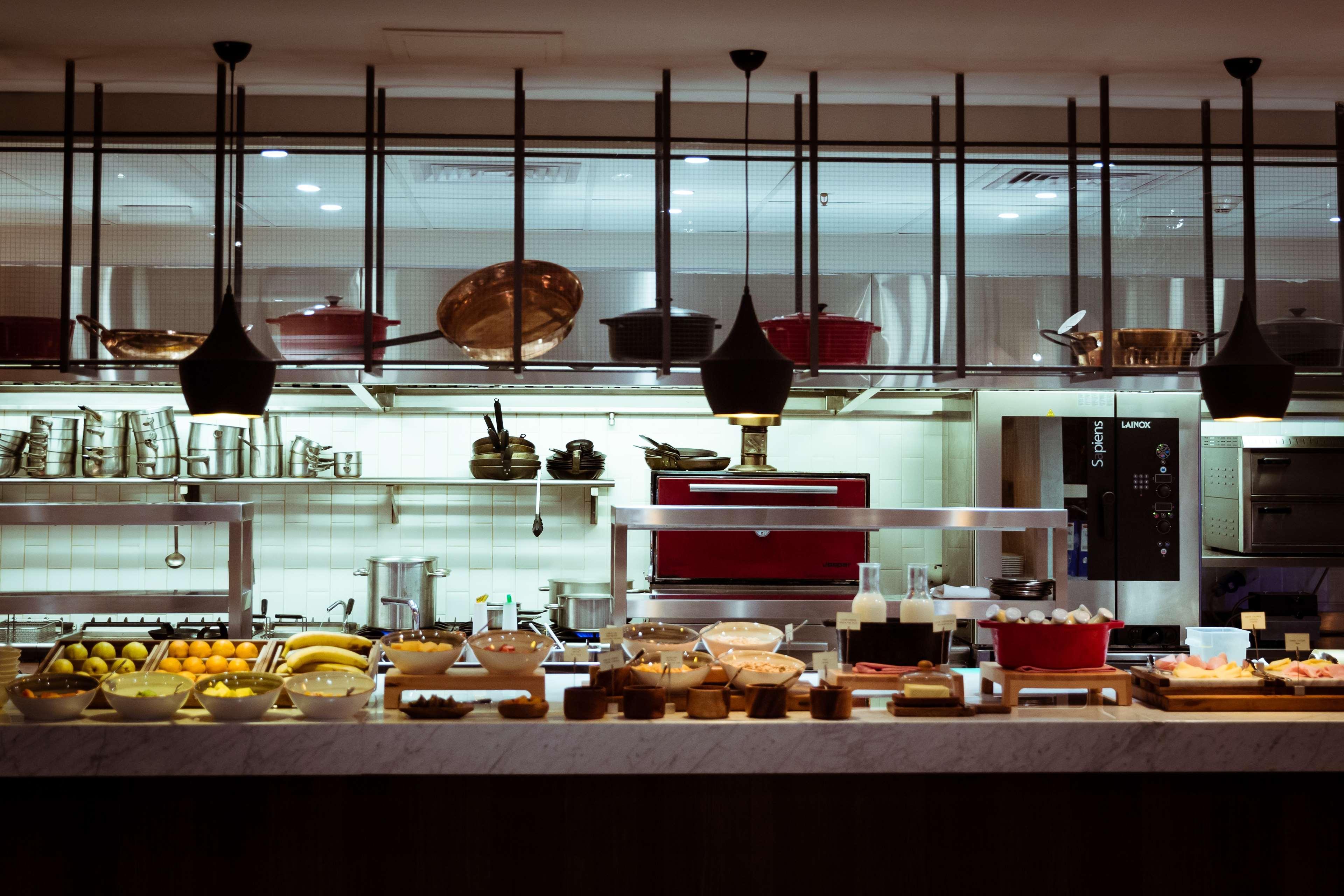 Готель Hyatt Centric Монтевідео Екстер'єр фото The kitchen at the restaurant