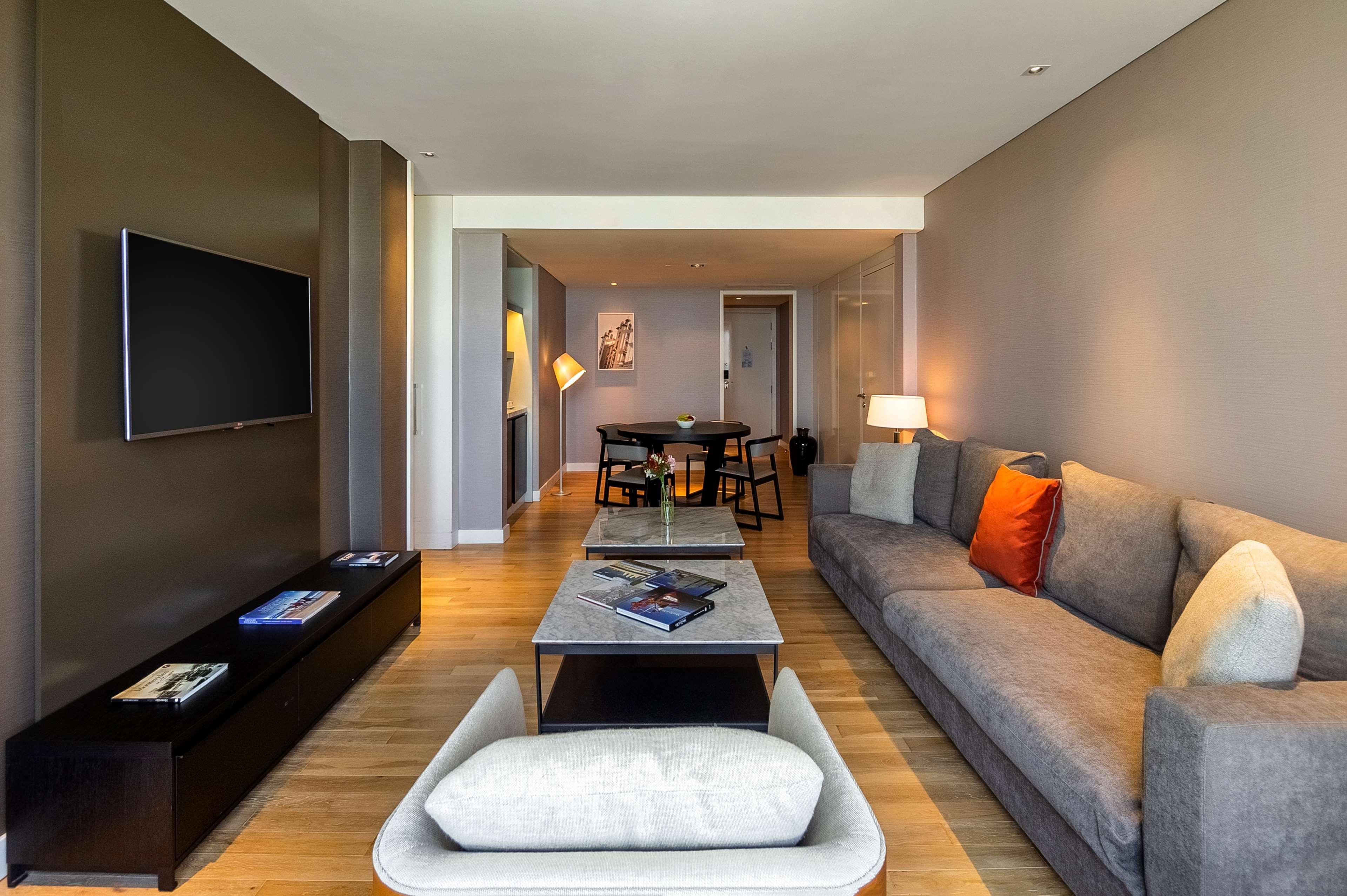Готель Hyatt Centric Монтевідео Екстер'єр фото A living room at the Mandarin Oriental, Munich