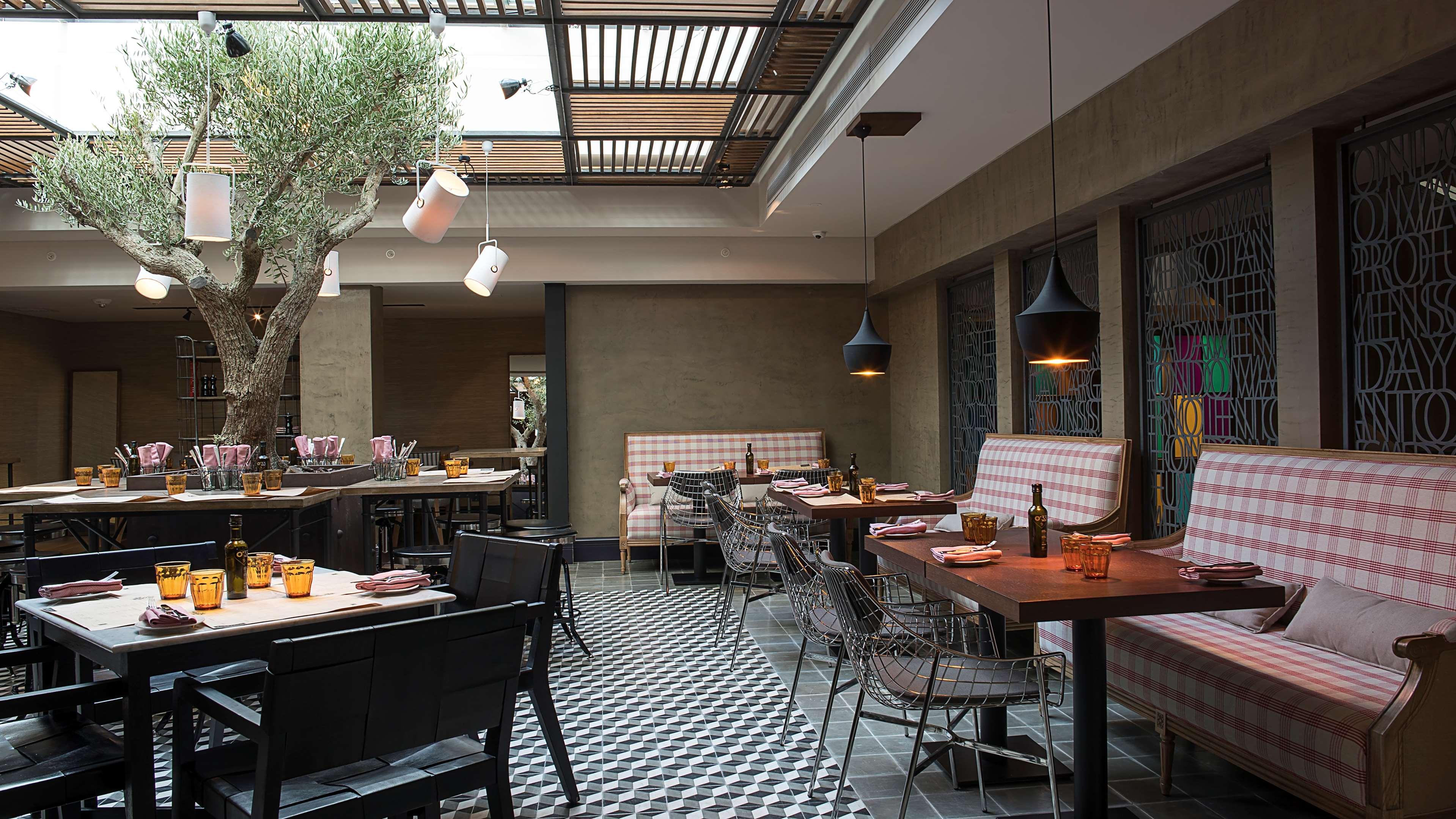 Готель Hyatt Centric Монтевідео Екстер'єр фото Restaurant interior